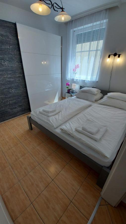 Amulett Suite Apartment Hajdúszoboszló Eksteriør bilde