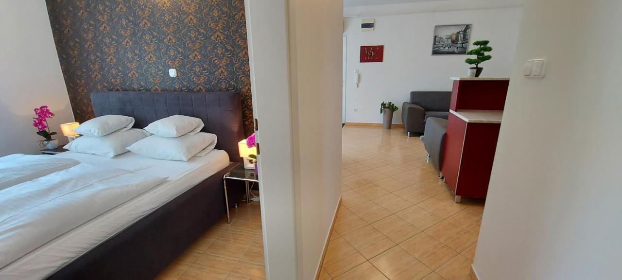 Amulett Suite Apartment Hajdúszoboszló Eksteriør bilde
