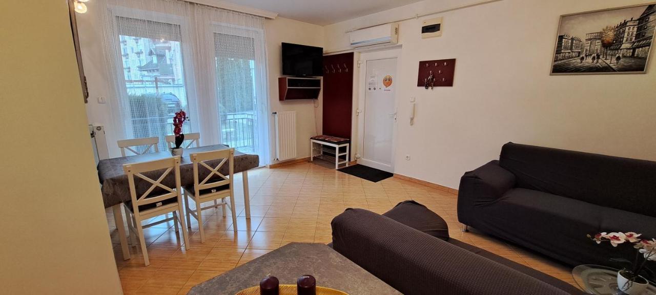 Amulett Suite Apartment Hajdúszoboszló Eksteriør bilde
